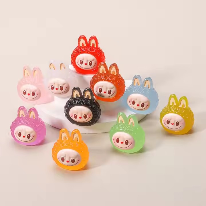 Best-Selling Cute Cartoon Doll Resin Toys