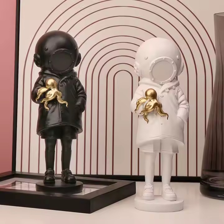 Diver Resin Figurines for Home Decoration – Creative Resin Toys