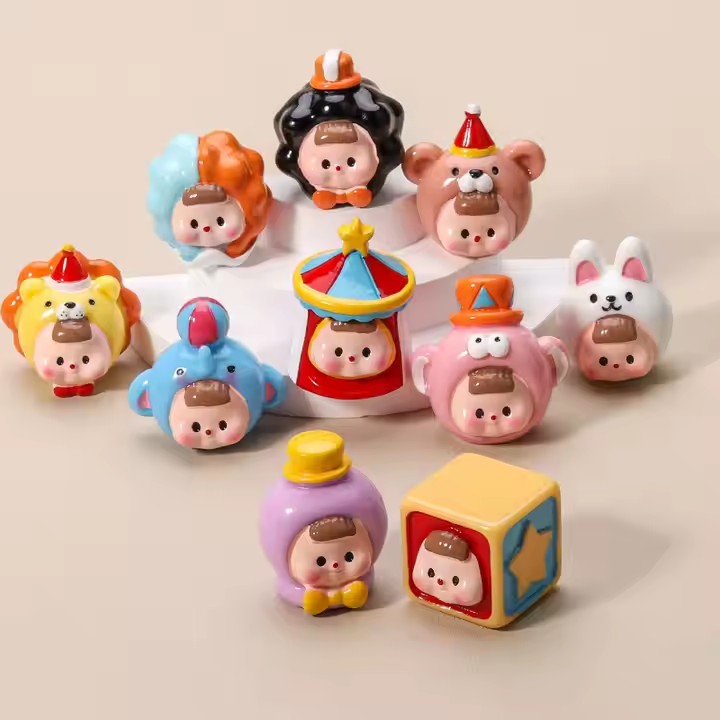 Cute Hand-Painted 3D Circus Desktop Resin Toys