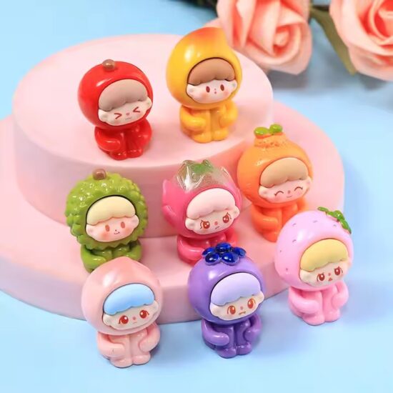 3D Cartoon Fruit Resin Figurines for Decoration and Gifting