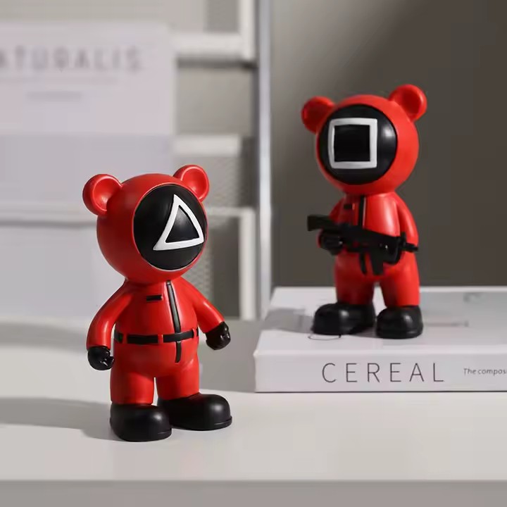 Modern Cartoon Bear Resin Statue Decorative Toy