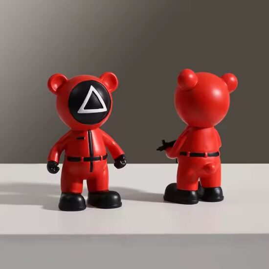 Modern Cartoon Bear Resin Statue Decorative Toy