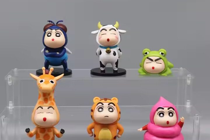 Crayon Shin-Chan Decorative PVC Figurines for Display and Collection