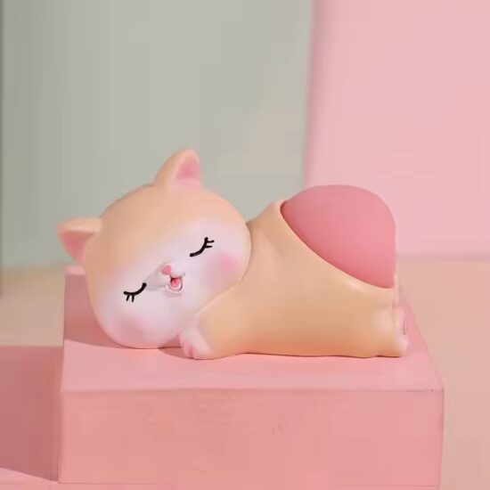 Creative Cute Resin Toy with Unique Design for Collectors