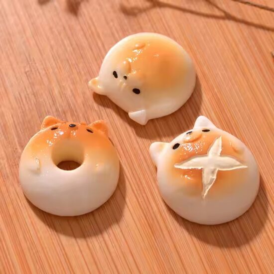 3D Toast Shiba Inu Resin Toy – Cute Dog Figurine for Gift or Décor