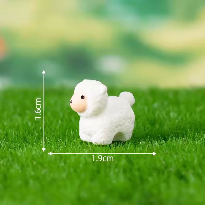 Cute Cartoon Resin Figurines for Home Decoration